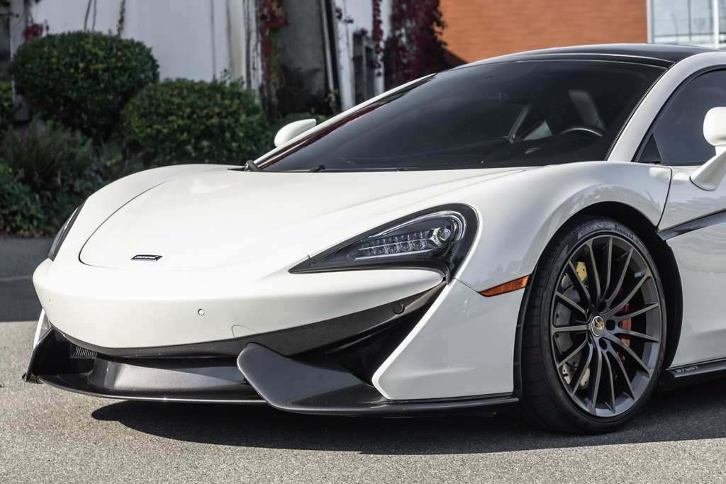 2017 McLaren 570