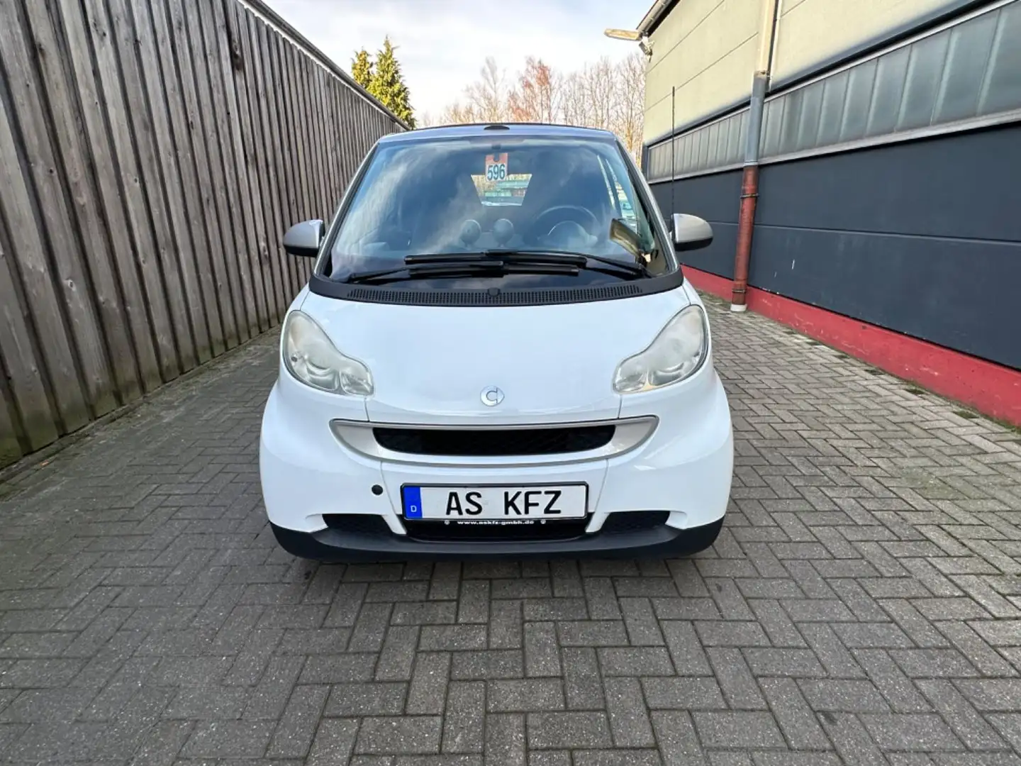 smart forTwo Passion Cabrio 451 Klima Alu´s DZ & UHR Weiß - 2