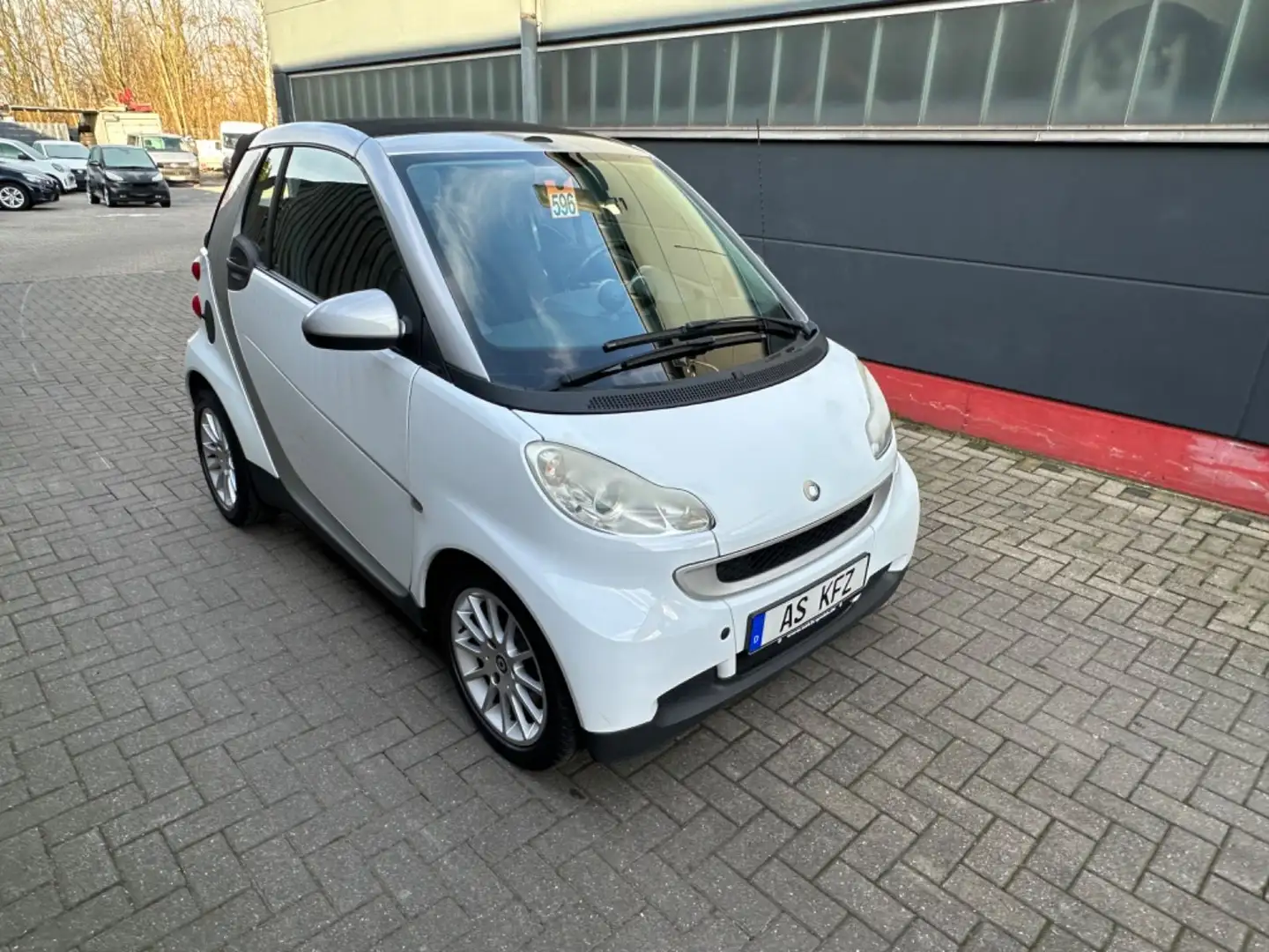 smart forTwo Passion Cabrio 451 Klima Alu´s DZ & UHR Weiß - 1