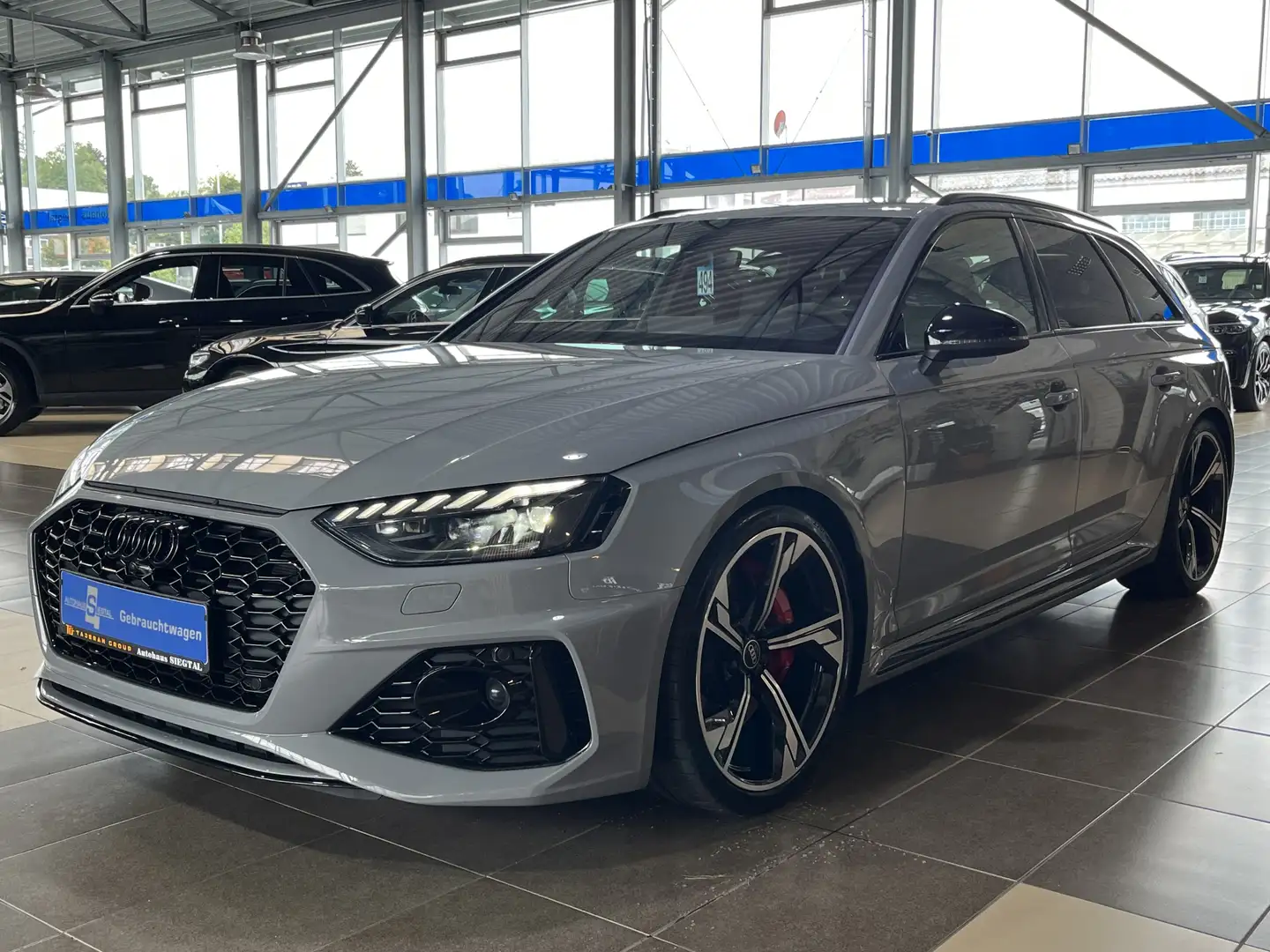 Audi RS 2.9 TFSI quattro Bang&Olufsen AHK MMI-Navi Grau - 2