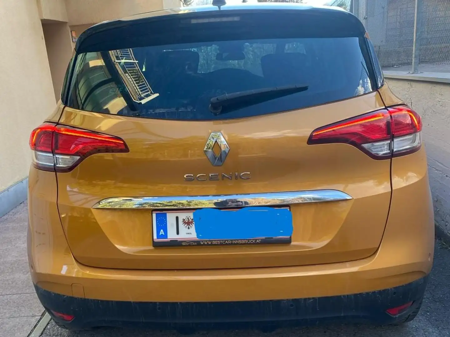 Renault Scenic Energy TCe 130 Bose Edition Yellow - 2