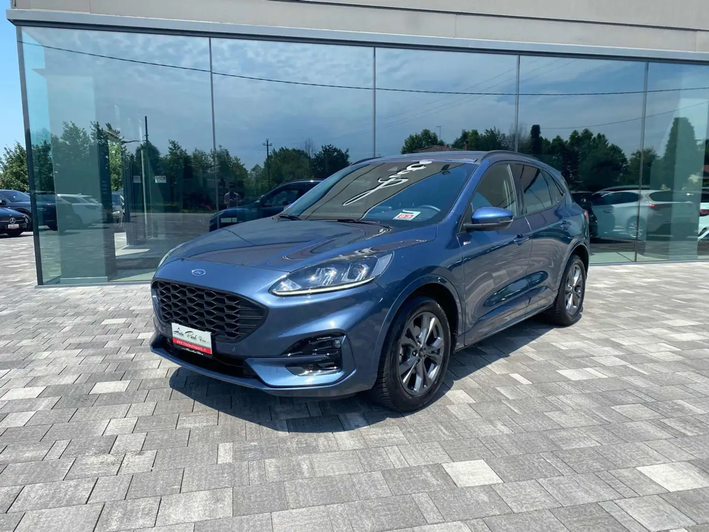 Ford Kuga 2.0 EcoBlue 120 CV aut. 2WD ST-Line Blu/Azzurro - 2