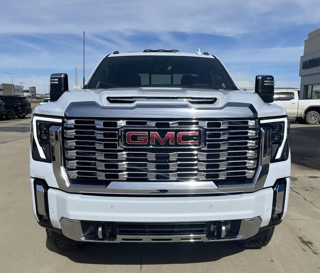 GMC Sierra 3500HD снимка GMC Sierra 3500HD