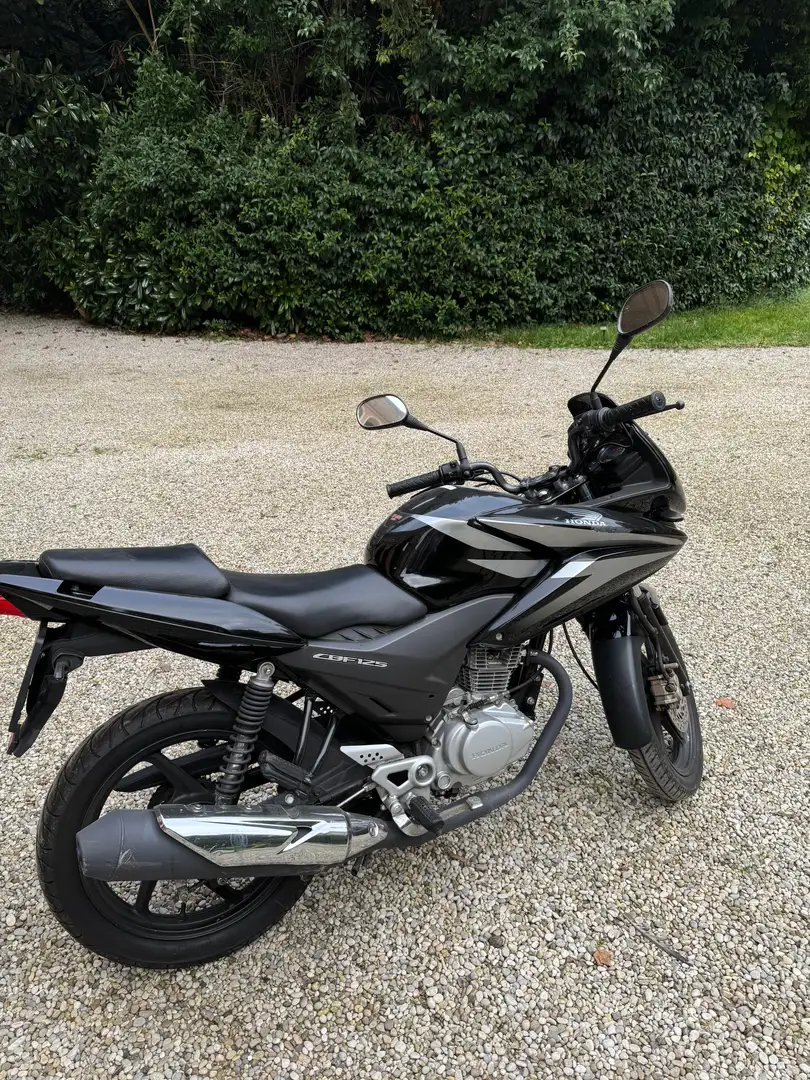 Honda CBF 125 Negru - 1