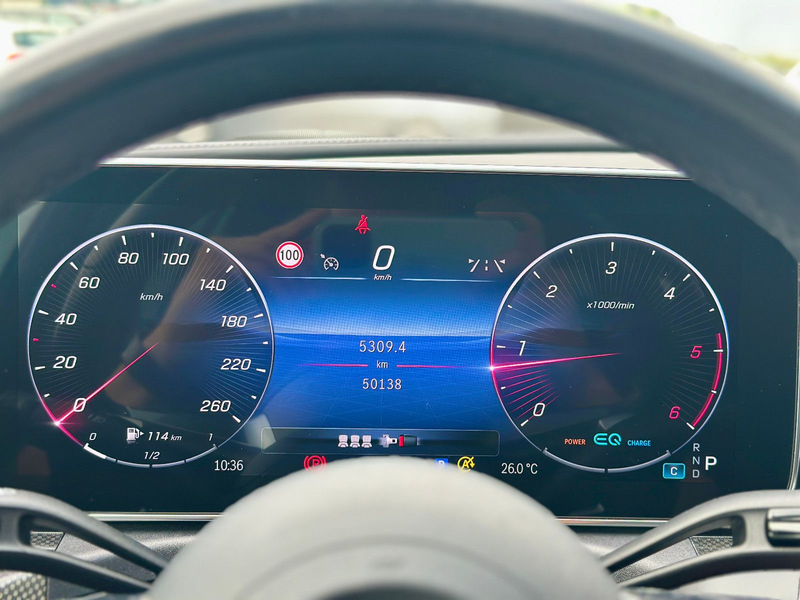 Mercedes-Benz C 300 d AMG Line/Standheizung/LED/MATT/MAGNO — photo 11