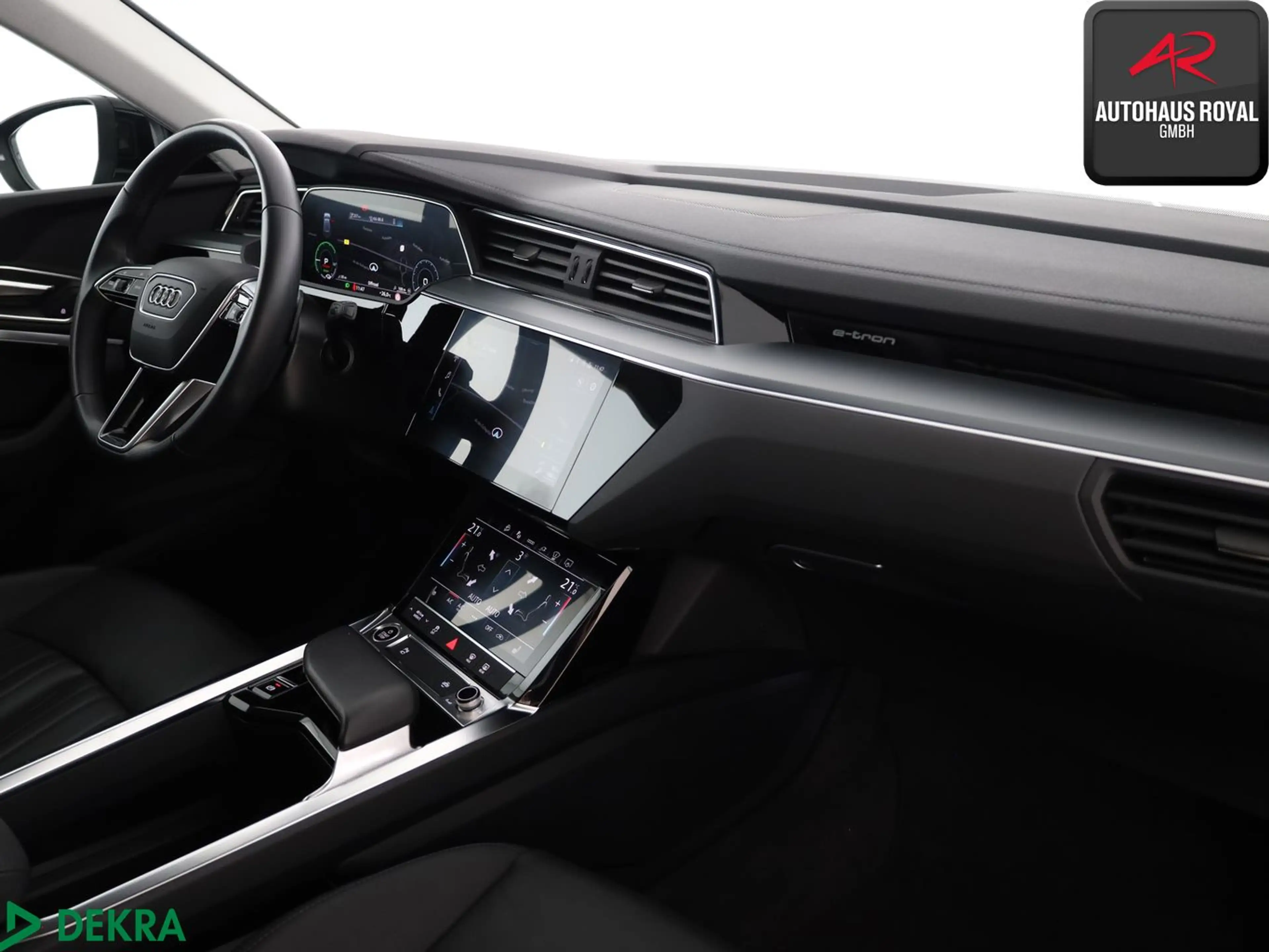 Audi e-tron 55 qu S LINE PANO,HUD,LUFT,MATRIX,KEYLESS — photo 9