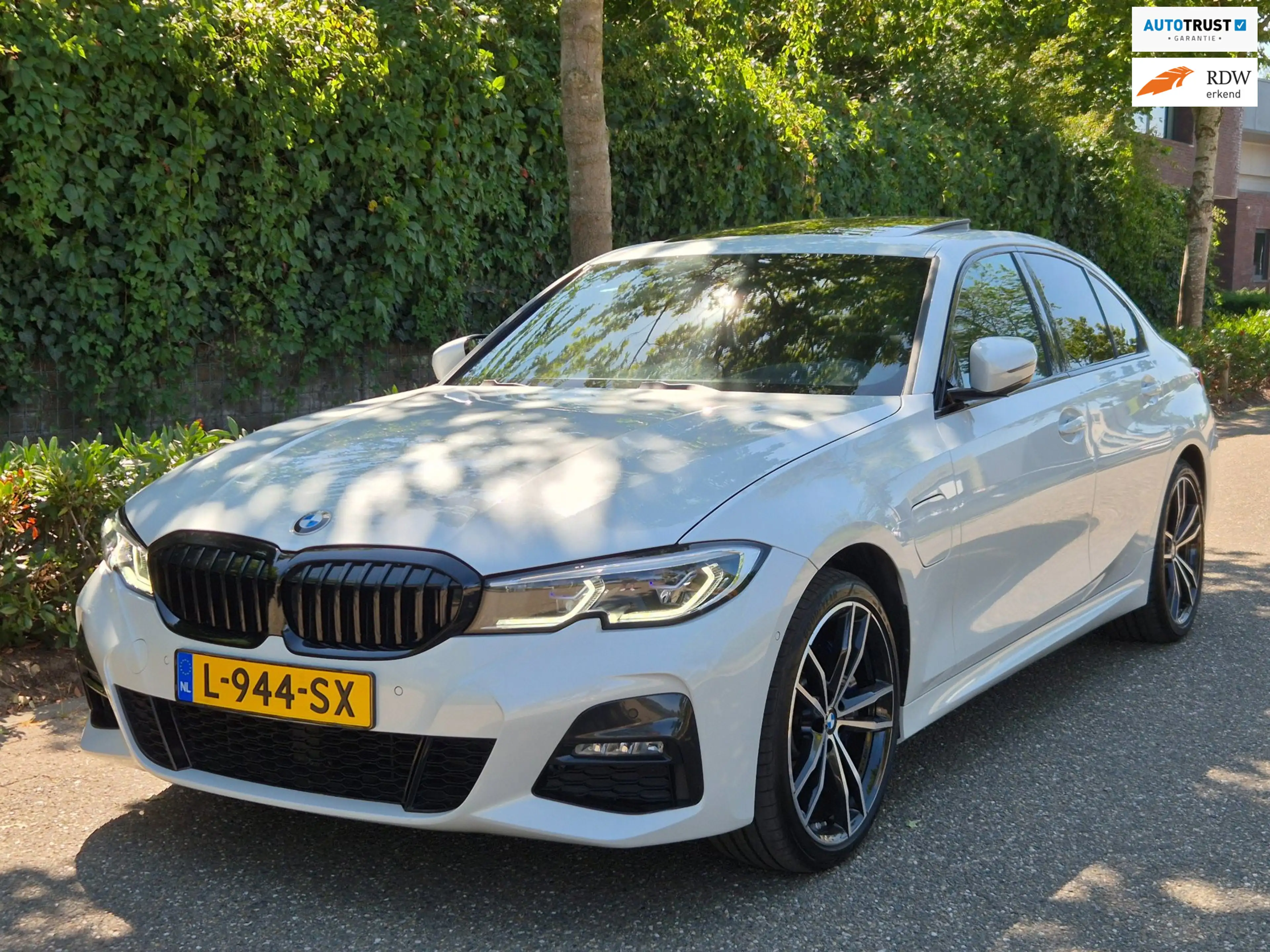 BMW 330 3-serie G20 M Sport 330e High Executive HUD Schuif
