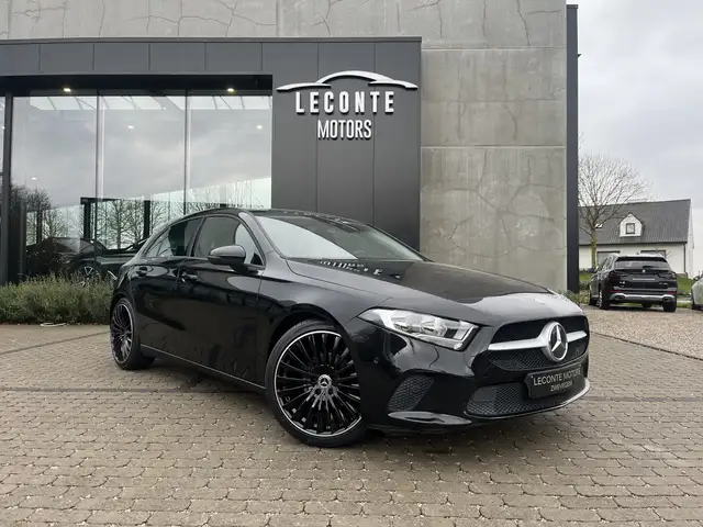 Mercedes-Benz A 180 A 180iA DCT Widescreen/Gps/Camera/Zetelverwarming