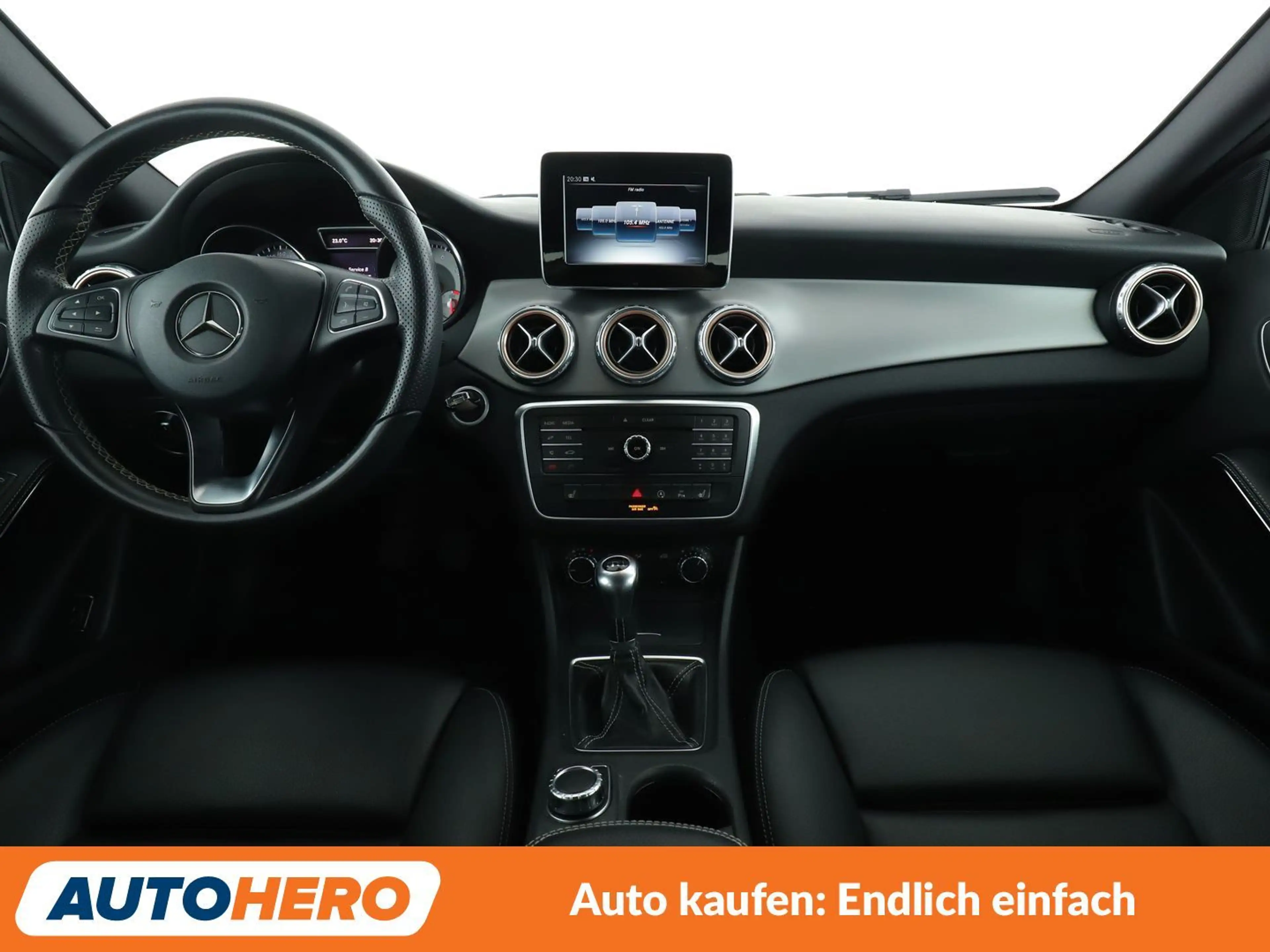 Mercedes-Benz GLA 180 GLA 180 Urban*PDC*SHZ*KLIMA*ALU* — photo 12