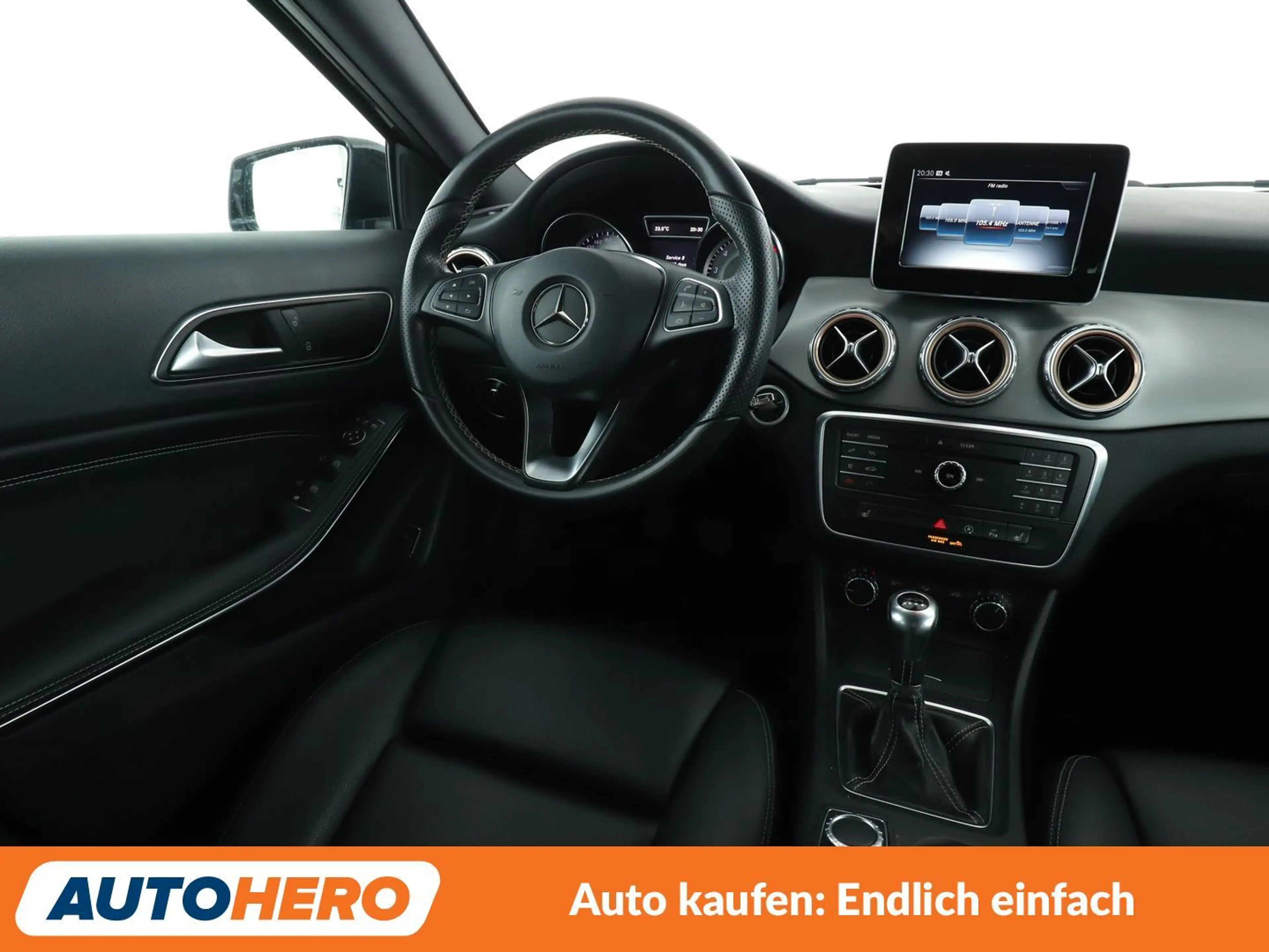 Mercedes-Benz GLA 180 GLA 180 Urban*PDC*SHZ*KLIMA*ALU* — photo 13