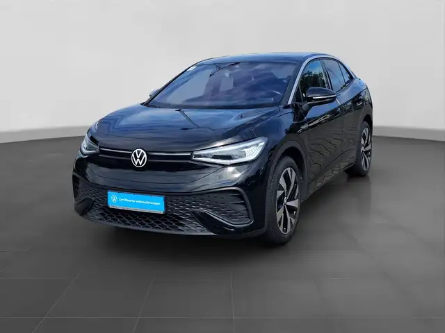 Volkswagen Id.5 view 2