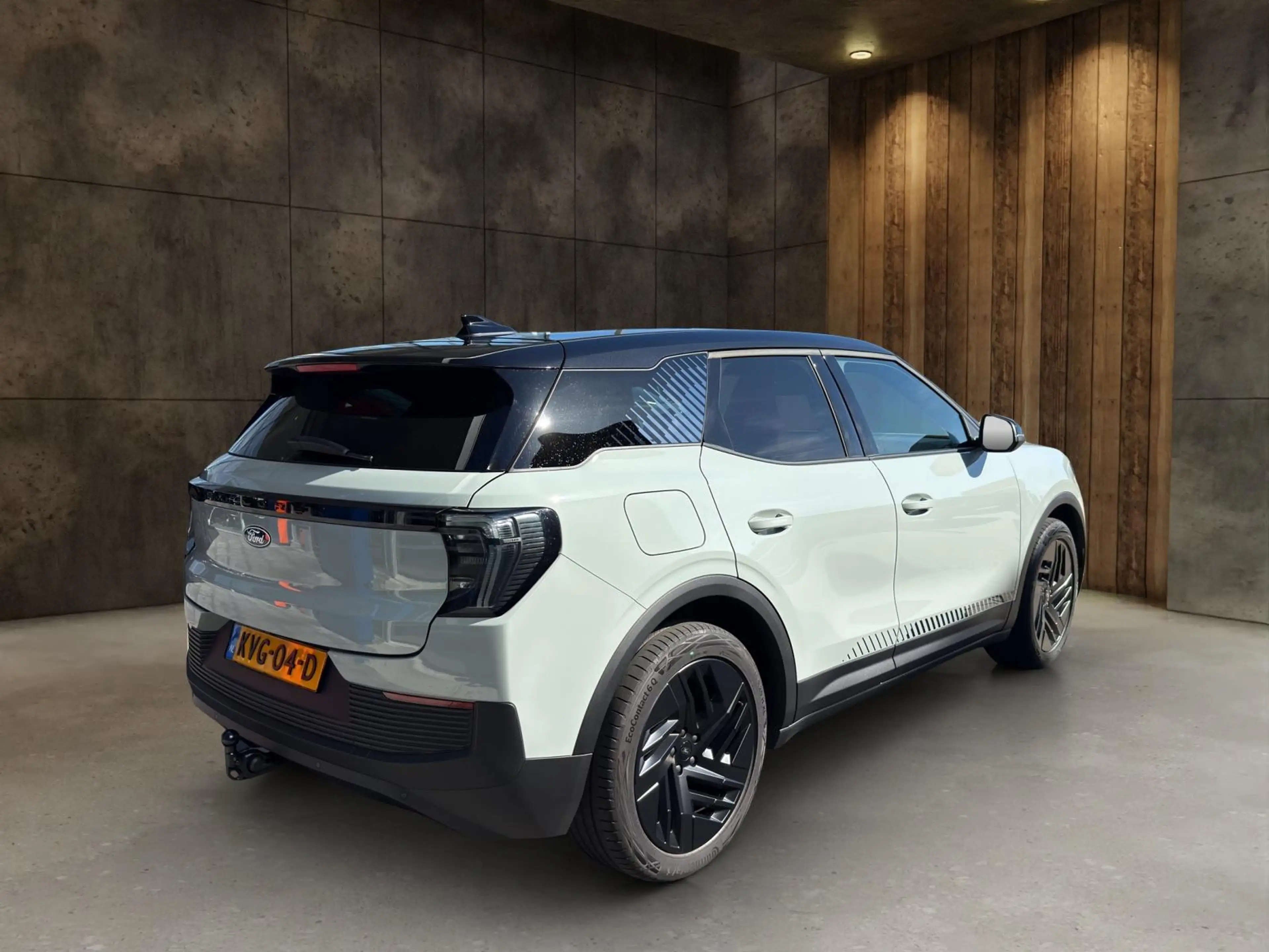 Ford Explorer Collection Extended Range RWD 79 kWh — photo 9