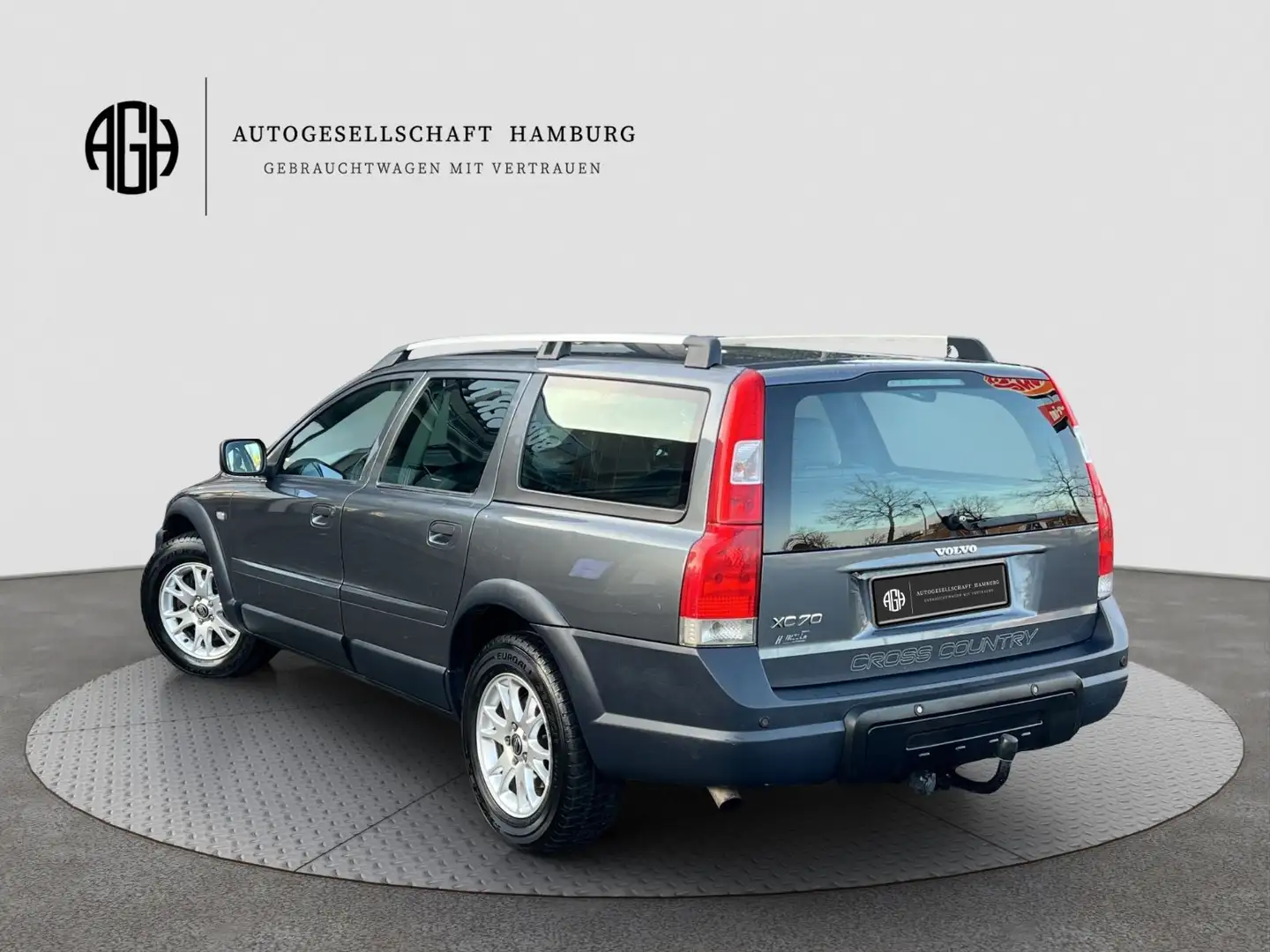 Volvo XC70 D5 AWD Momentum*Autom.*AHK*PDC*4Season Gris - 2