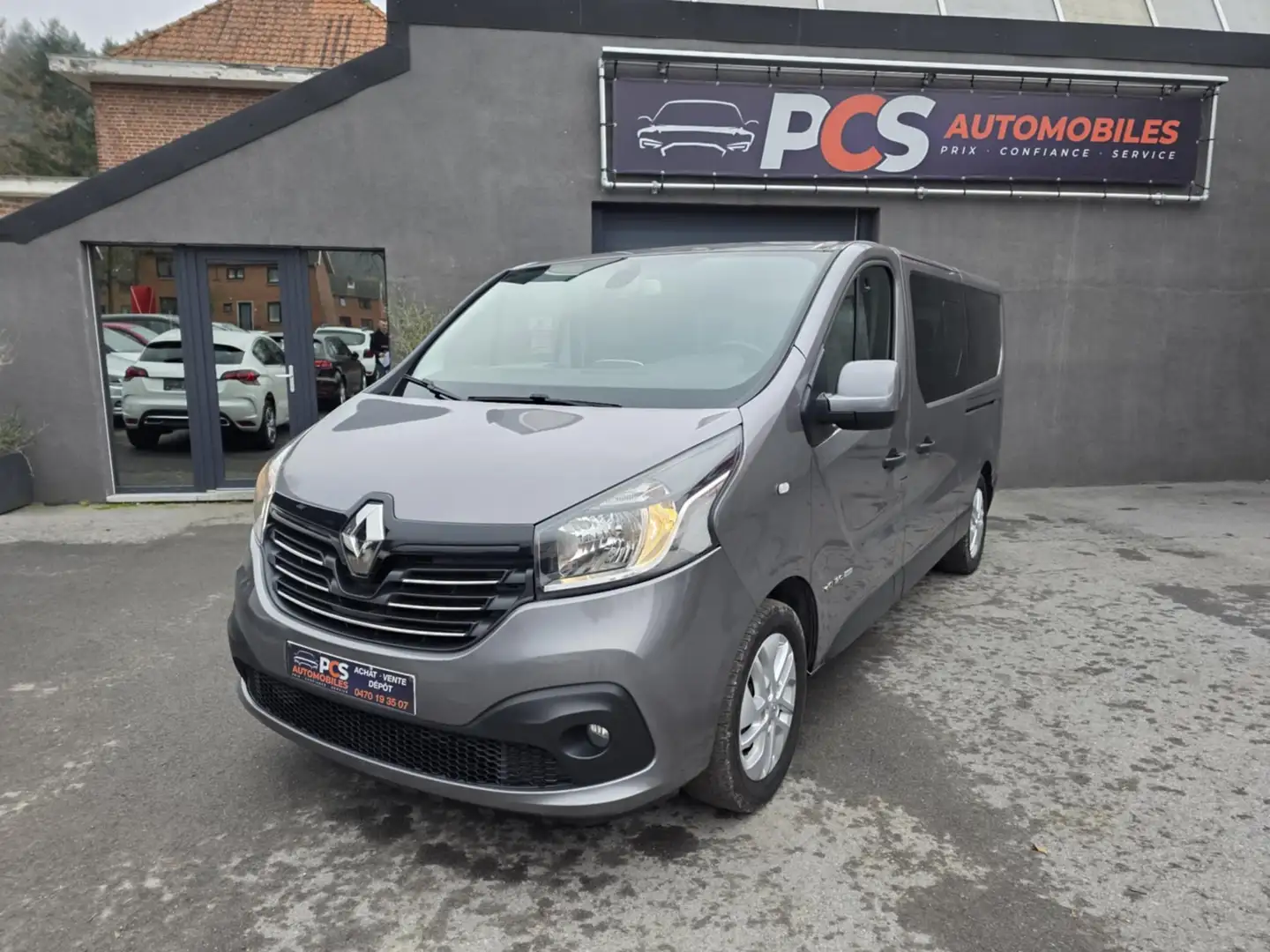 Renault Trafic Passenger 1.6 dCi 8 places*GPS*CAMERA*BLUETOOTH... Gris - 1