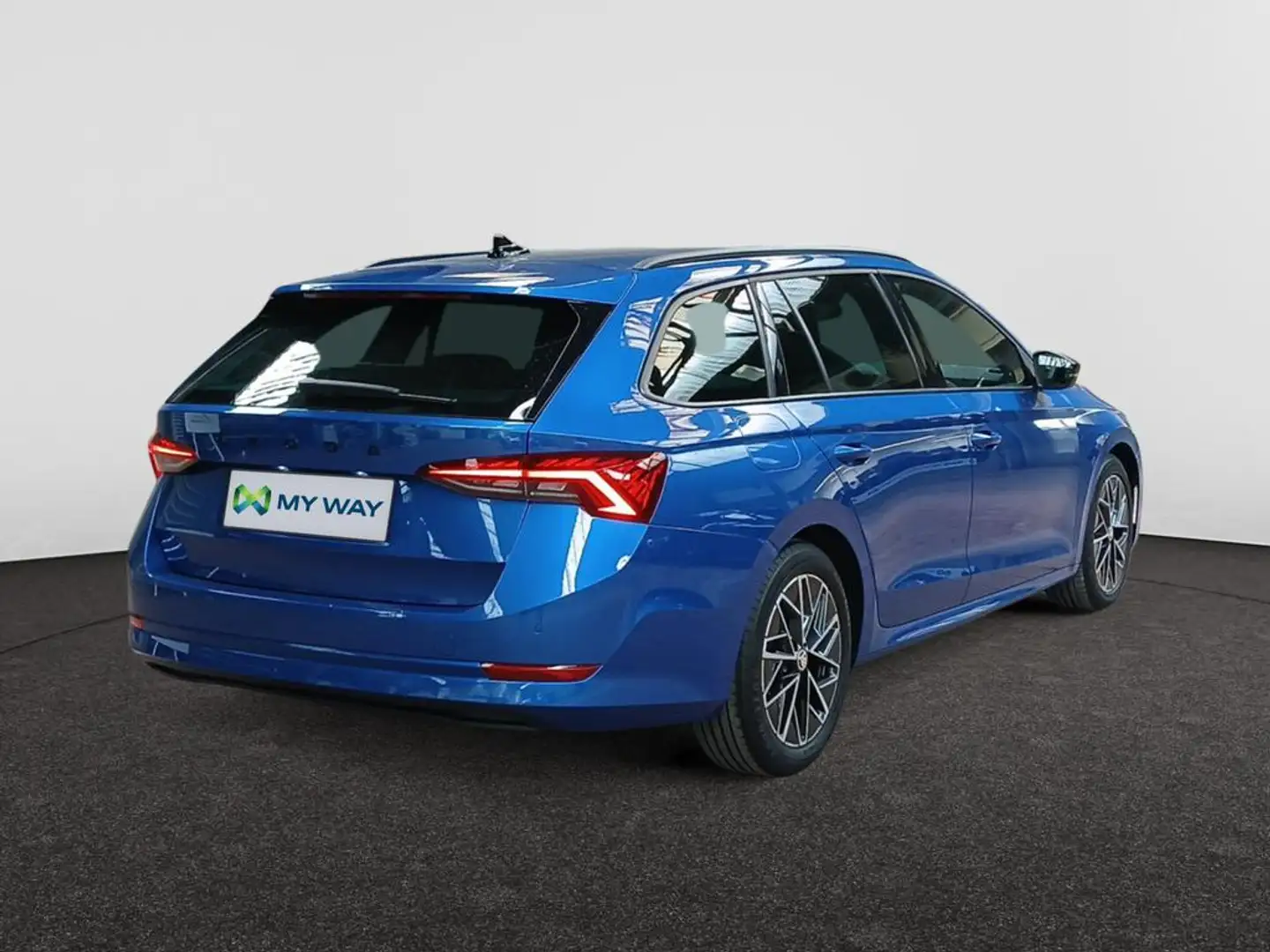 Skoda Octavia Octavia Combi Clever+ 2.0 TDI 110kW (150ch) DSG7 Blau - 2