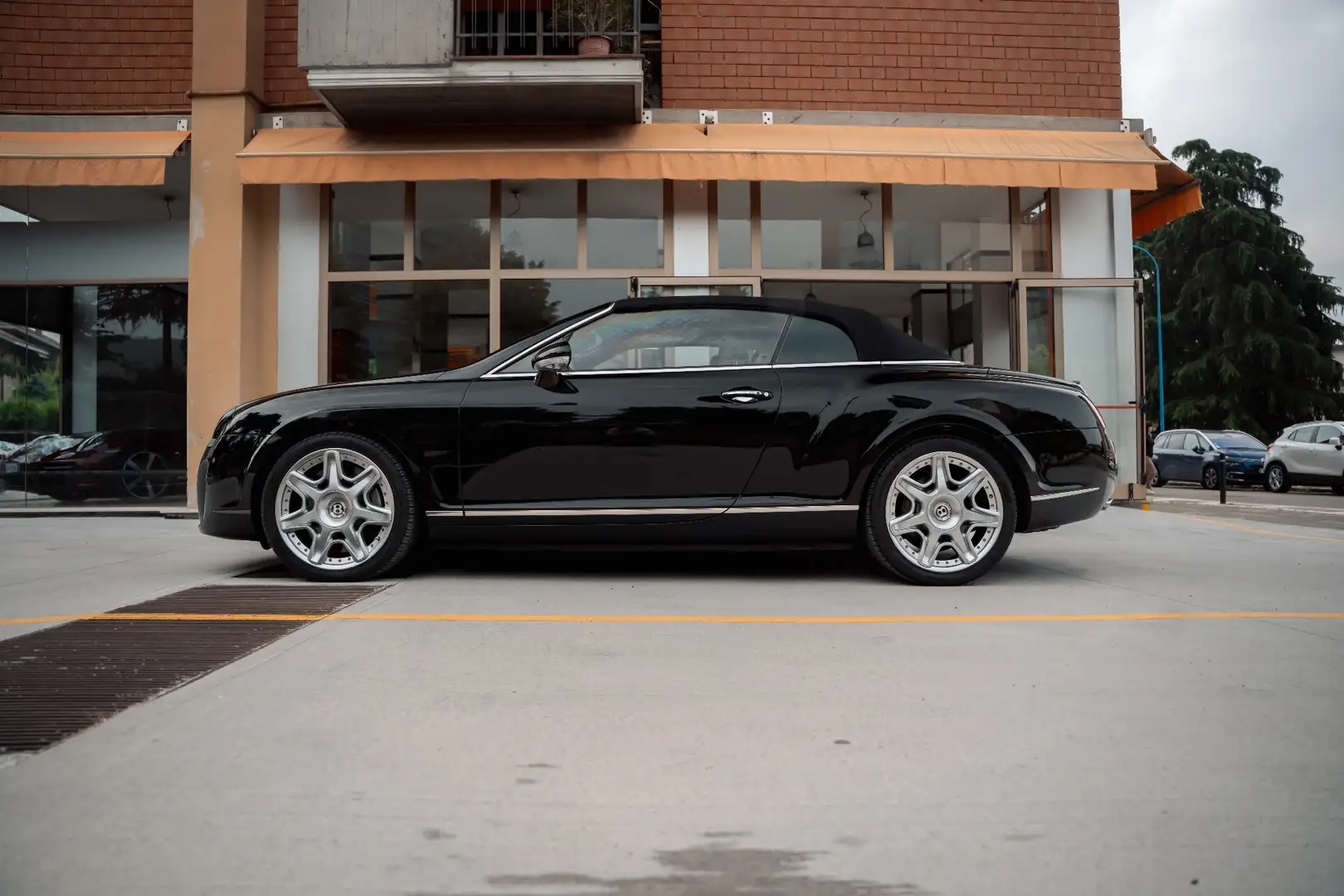 Bentley Continental GTC PACCHETTO MULINER Чёрный - 2