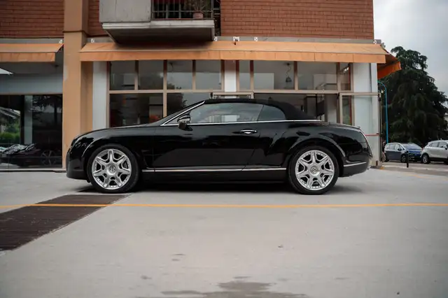Bentley Continental GTC PACCHETTO MULINER