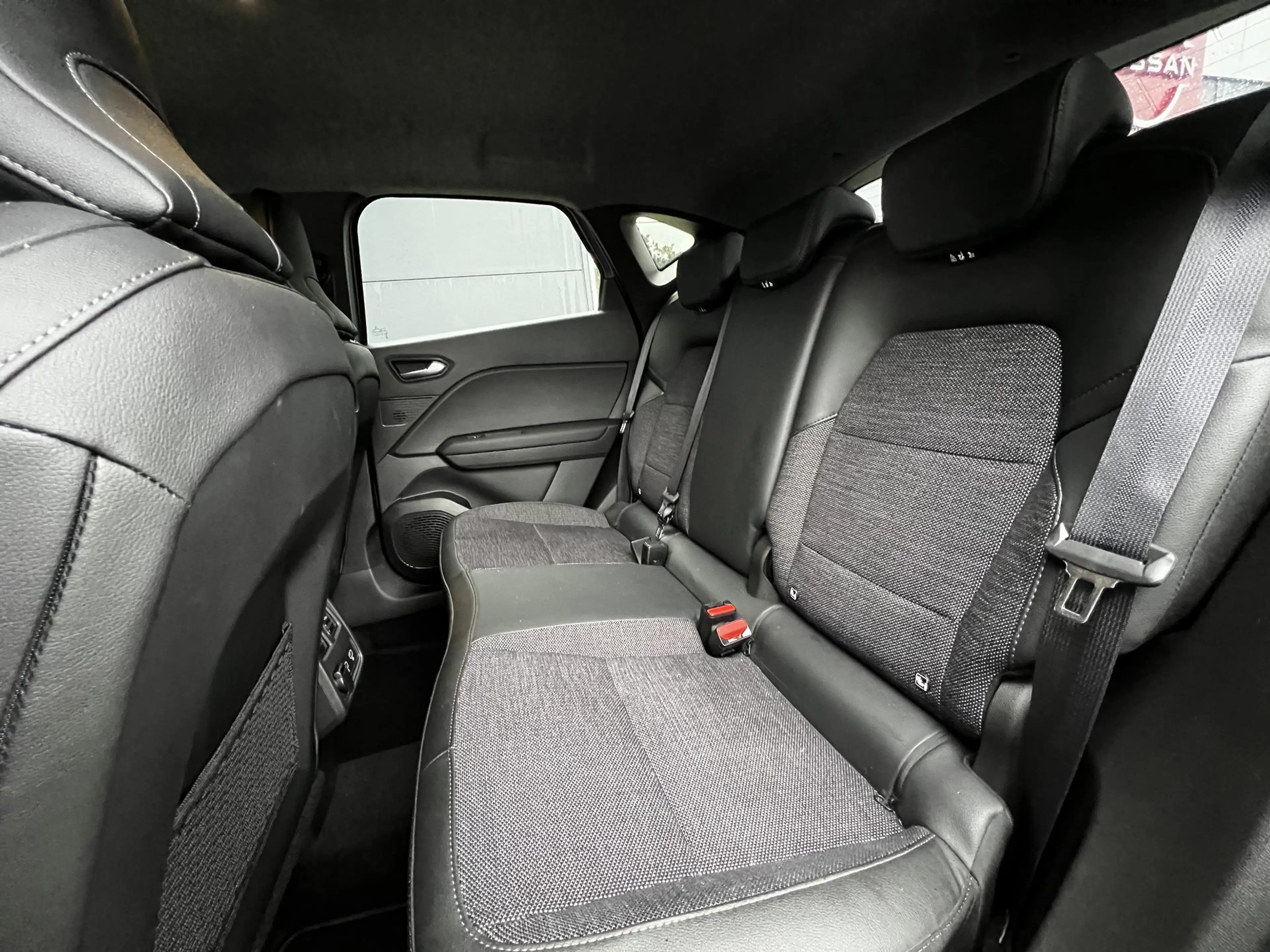 Renault Captur 1.6 E-Tech Hybrid 145 Rive Gauche | Apple Carplay — photo 7