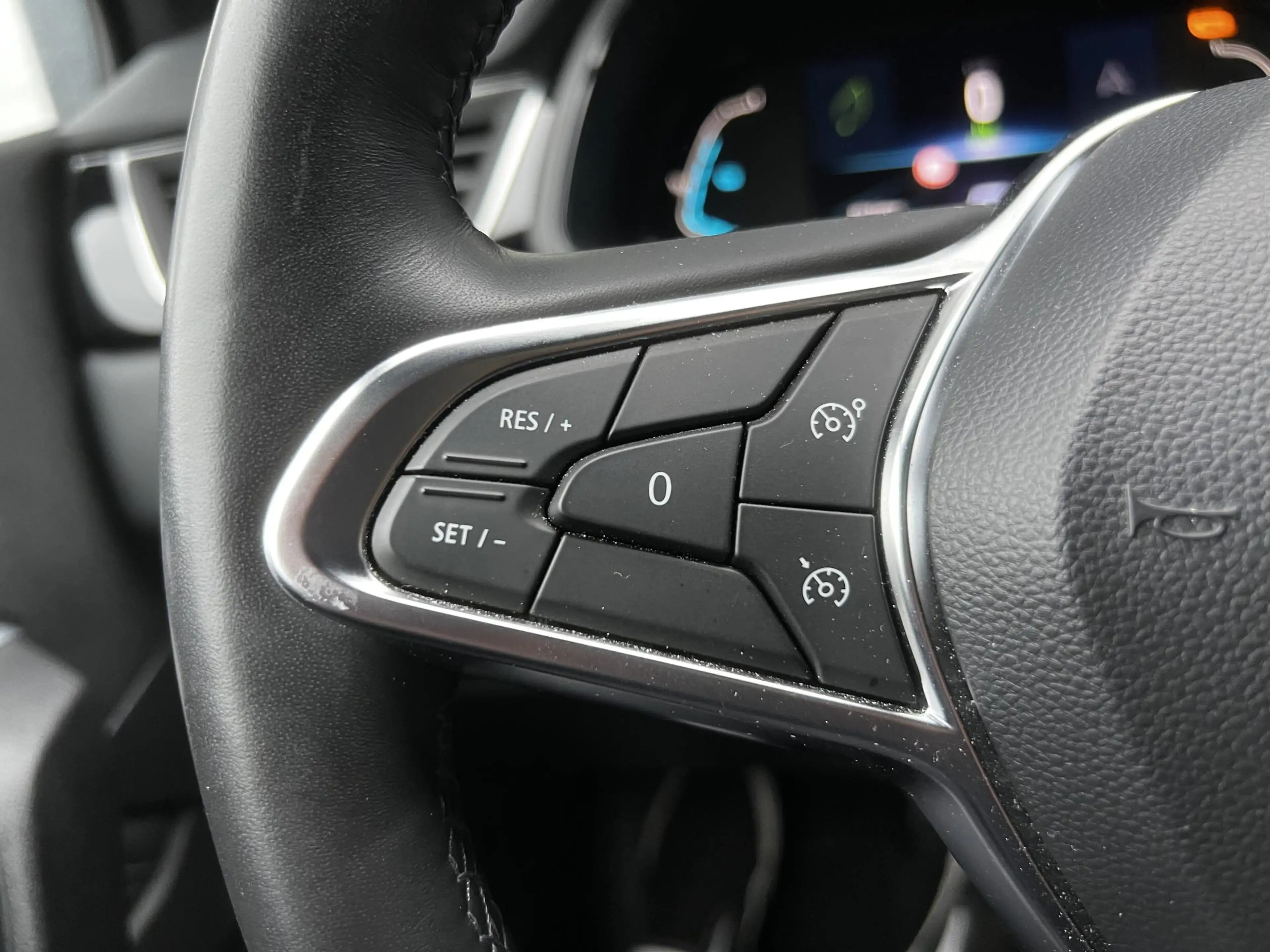 Renault Captur 1.6 E-Tech Hybrid 145 Rive Gauche | Apple Carplay — photo 21