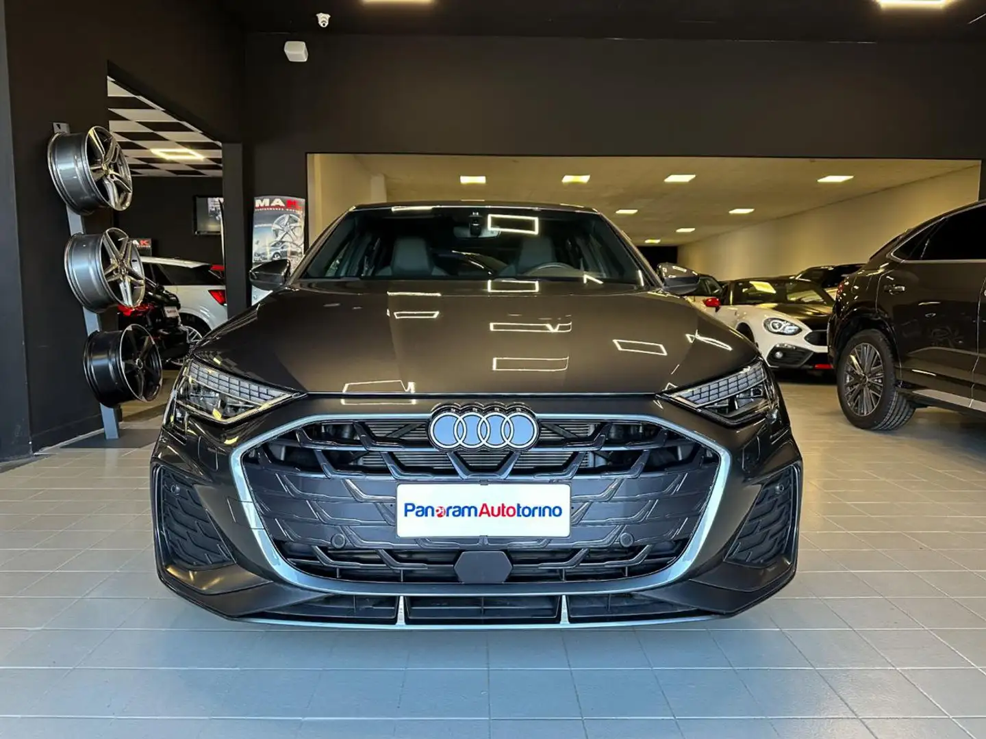 Audi A3 SPB 35 TFSI S tronic S line edition Grigio - 2