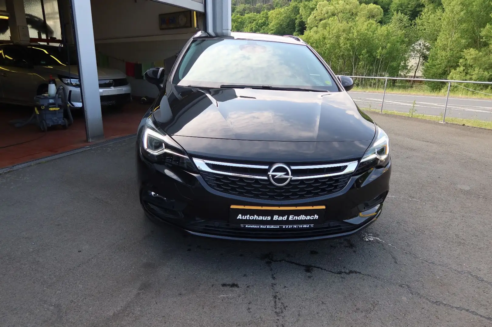 Opel Astra K Sports Tourer Innovation Negro - 1