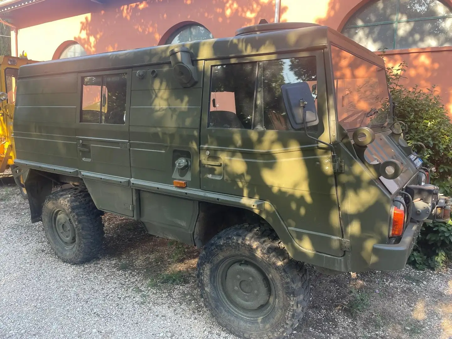 Puch Pinzgauer 710 K Yeşil - 1