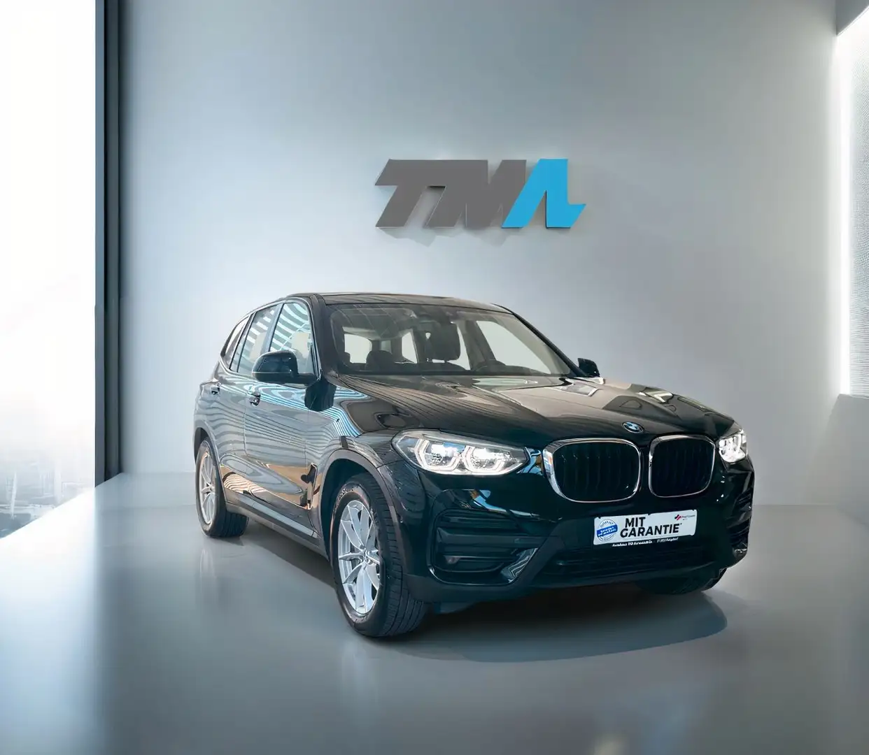 BMW X3 xD30e Sport-Autom.KAMERA AHK HeadUp HiFi Schwarz - 1