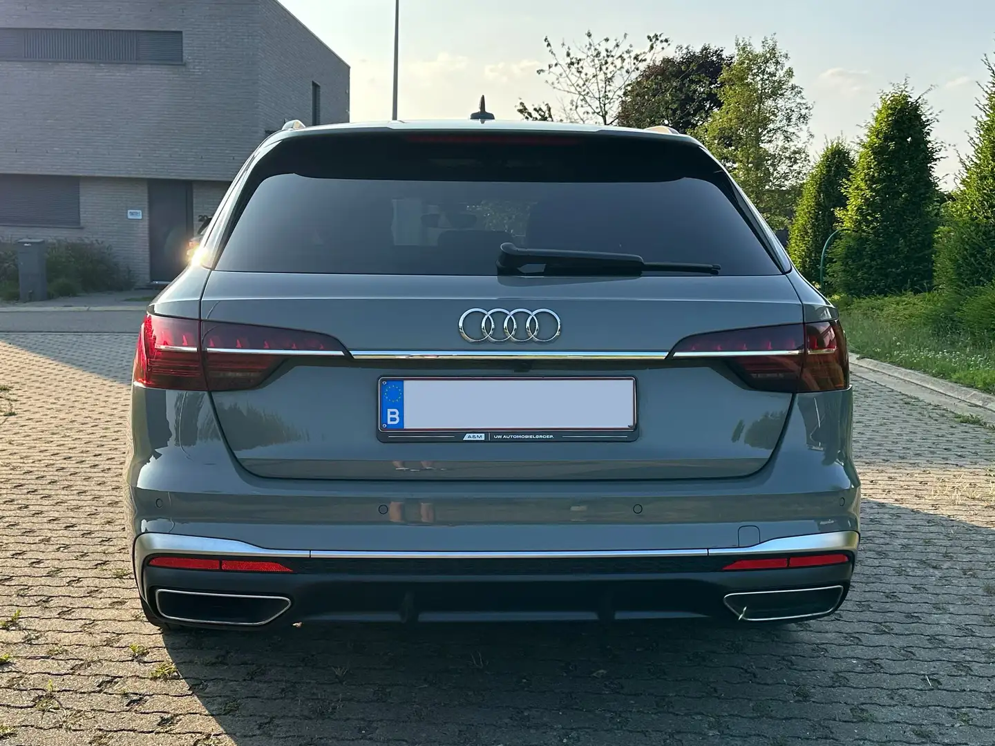 Audi A4 A4 Avant 35 TDI S tronic S line Gris - 2