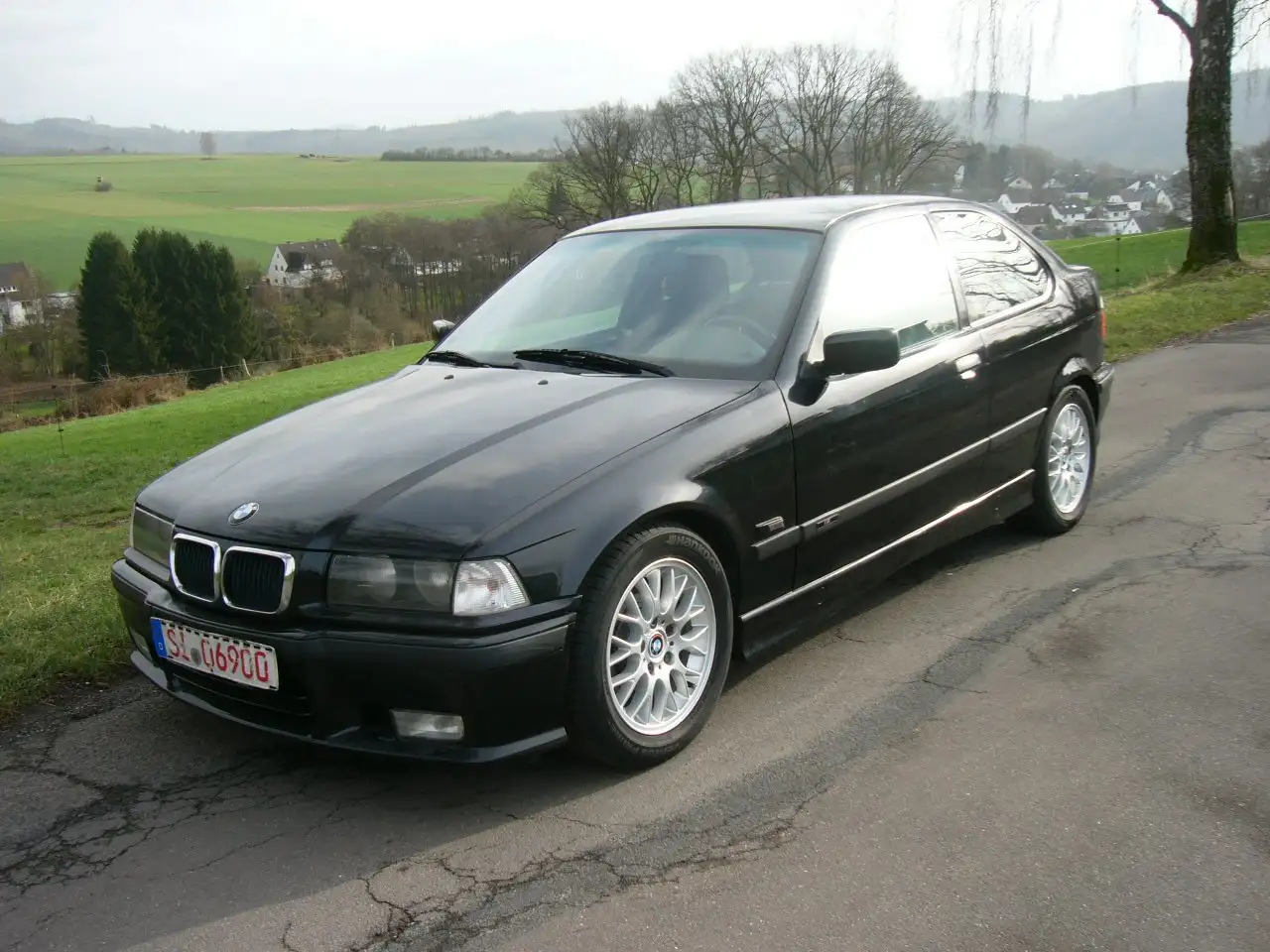 BMW 323 TI Compact E36 - M-Paket - 2. Hand - Klimaanlage, foto 2