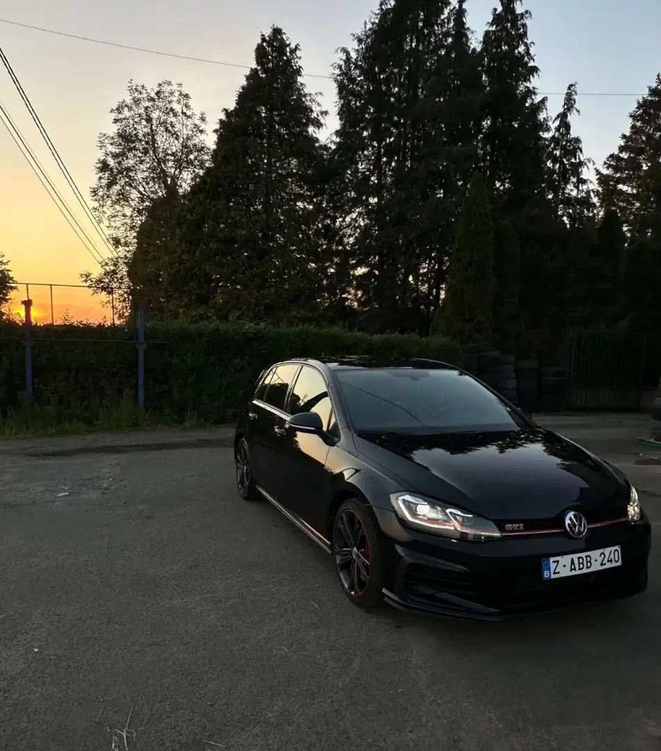Volkswagen Golf GTI 2.0 TSI Performance DSG Noir - 1