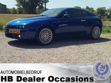 3.2 JTS Q4 SkyWindow - Airco - Leer - 6 Bak - Pano