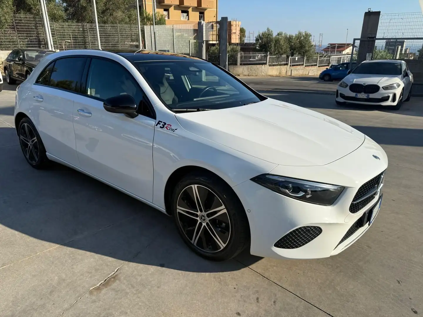 Mercedes-Benz A 180 A 180 d Automatic Progressive Advanced Blanc - 2