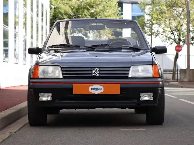 Peugeot 205 CTI