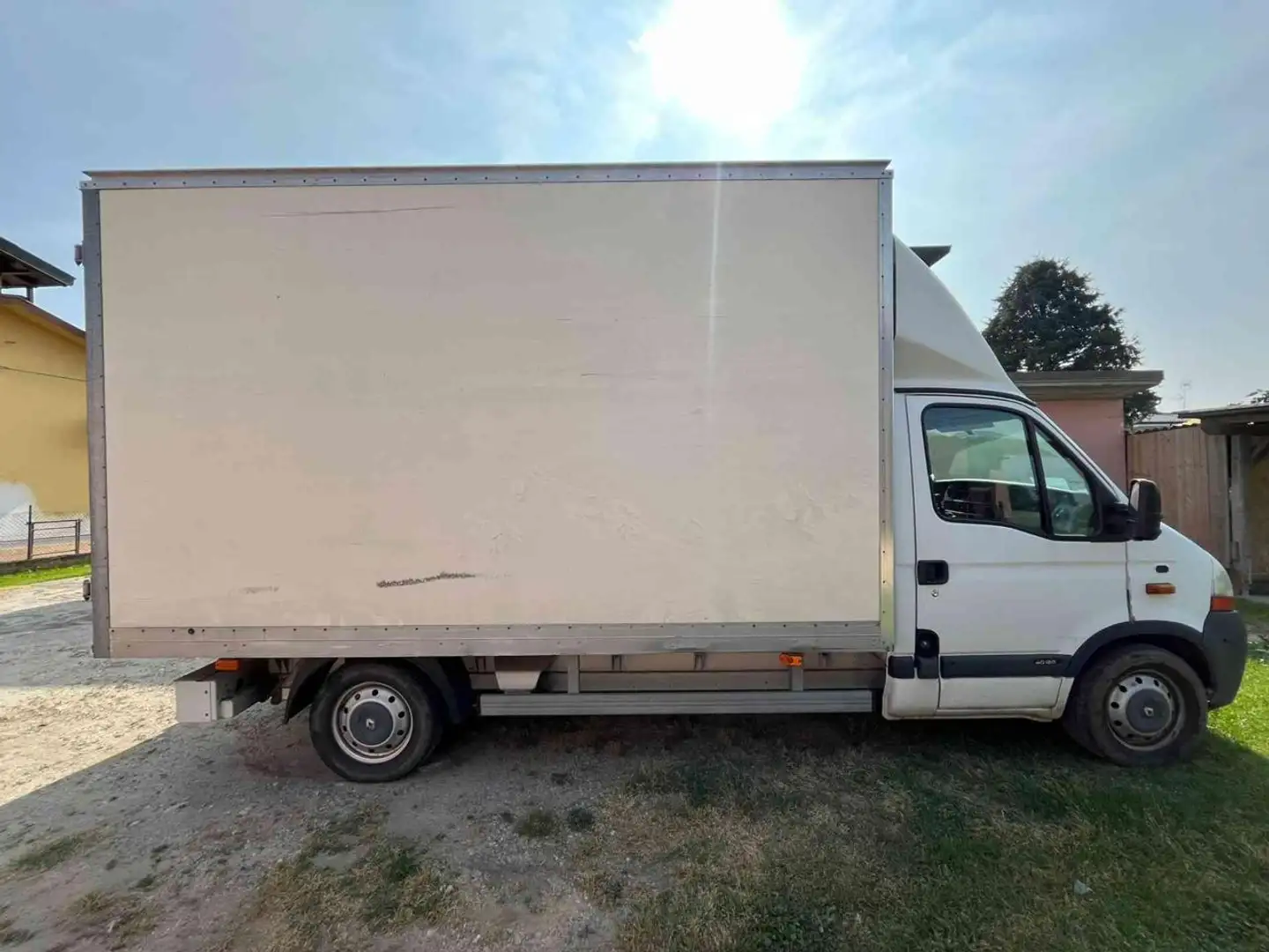 Renault Master FURGONE CASSONATO Bianco - 2