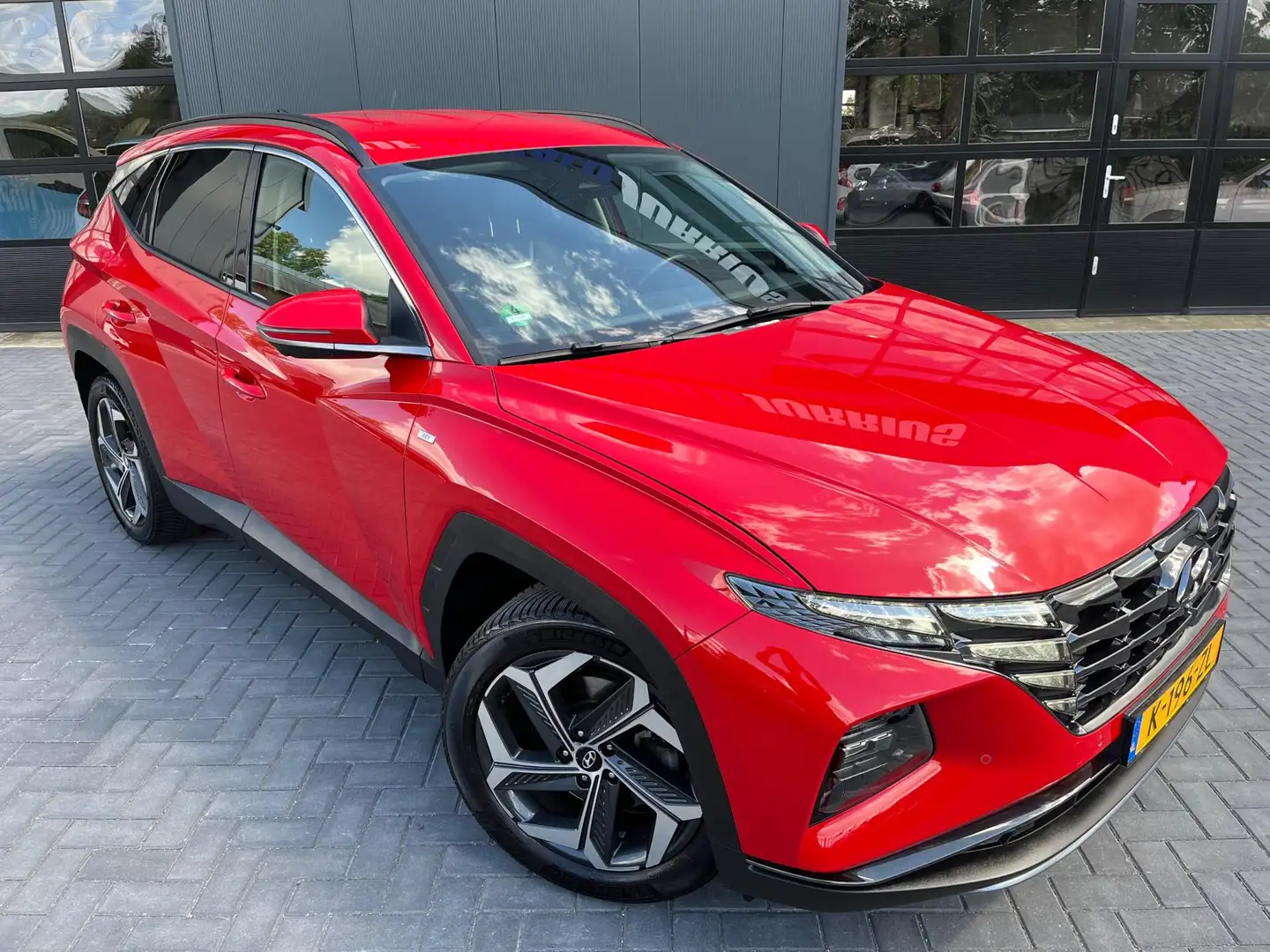 Hyundai TUCSON 1.6 T-GDI MHEV Premium NL.Auto/360Camera/Carplay/N Rood - 2