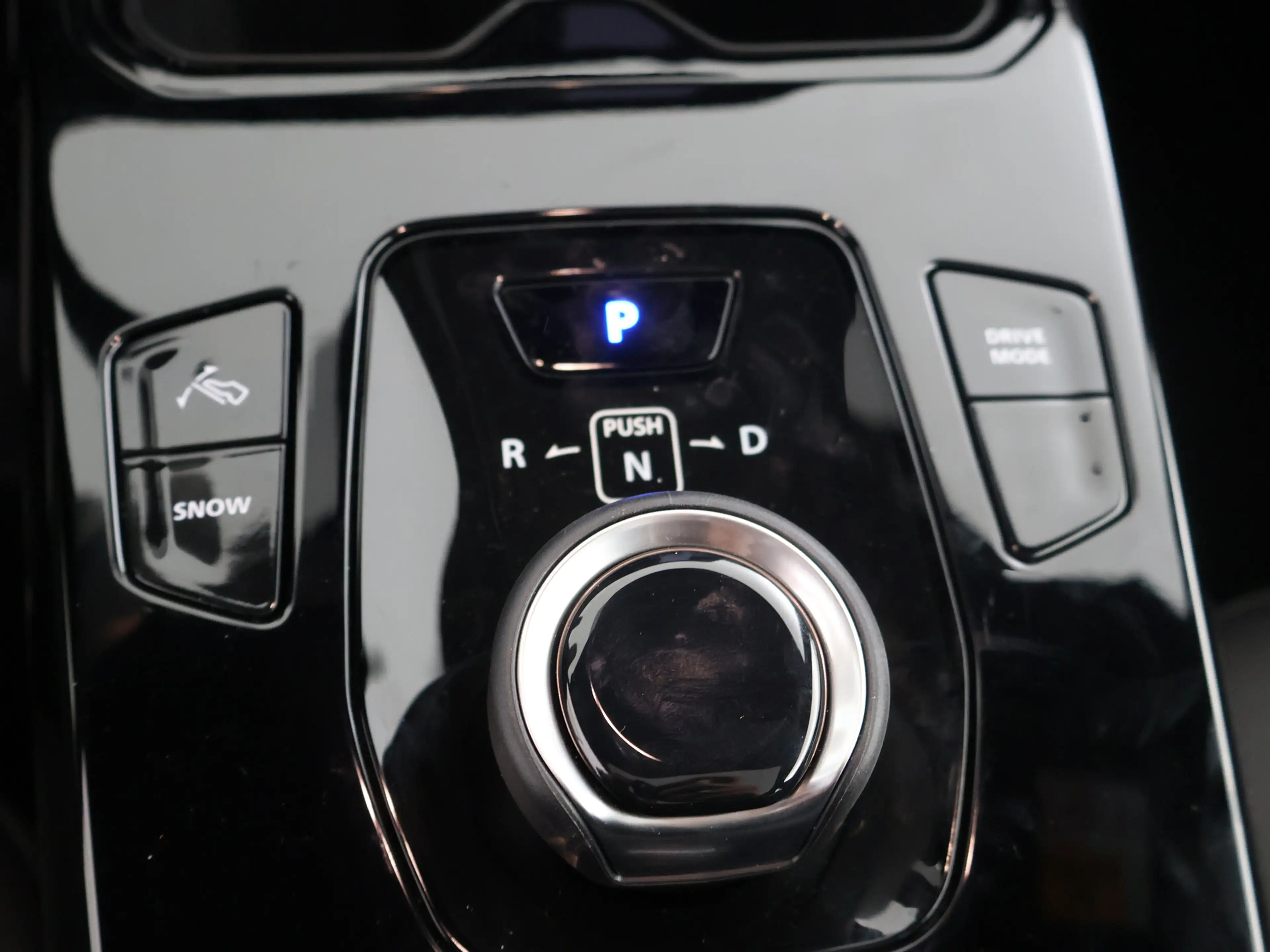 Toyota Urban Cruiser Executive 61 kWh I Navigatie I 360 graden camera I — photo 10