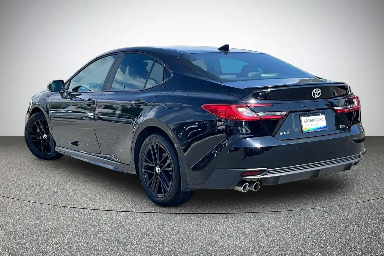 Toyota Camry снимка Toyota Camry