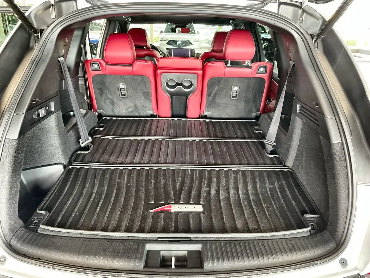 Acura MDX снимка Acura MDX