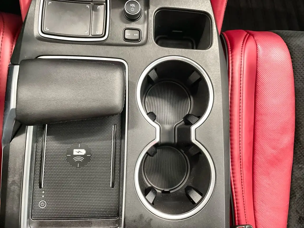 Acura MDX снимка Acura MDX
