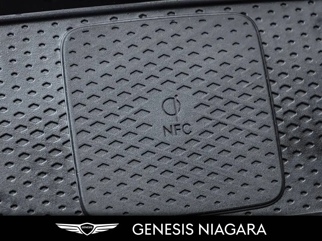 Genesis GV70 снимка Genesis GV70