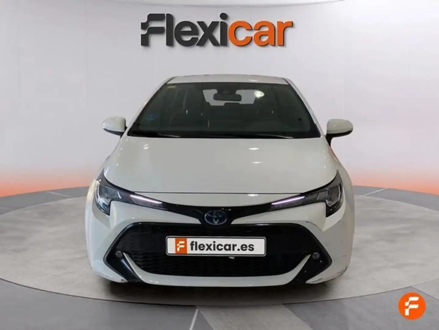 Toyota Corolla 125H Active Tech Blanco - 2