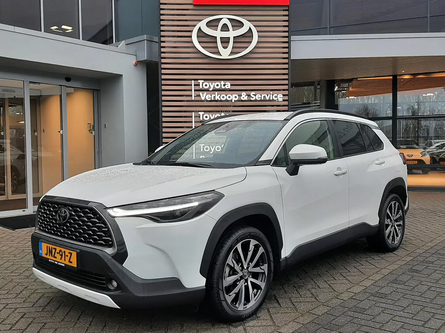 Toyota Corolla Cross Hybrid 140 Dynamic ELEK-KLEP NAVI CLIMA KEYLESS 18 Blanc - 1