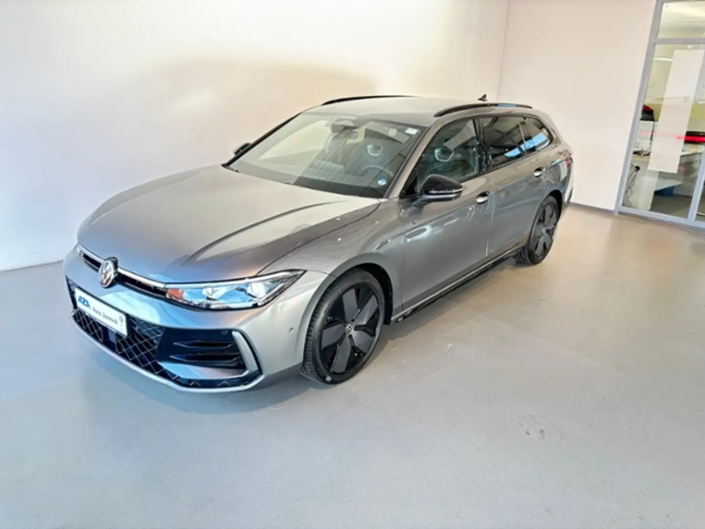 Volkswagen Passat Variant 2.0 TDI DSG 4M R-Line Black Style *AHK*NAVI*SIH*E Gris - 2