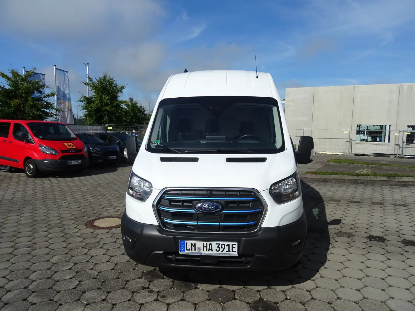 Ford Transit E 350 L3 Trend 184 PS Weiß - 2