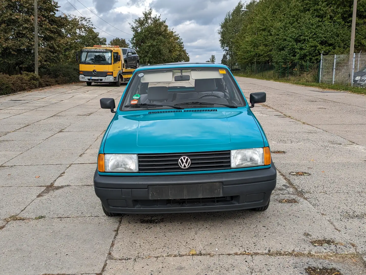 Volkswagen Polo Fox Vert - 1