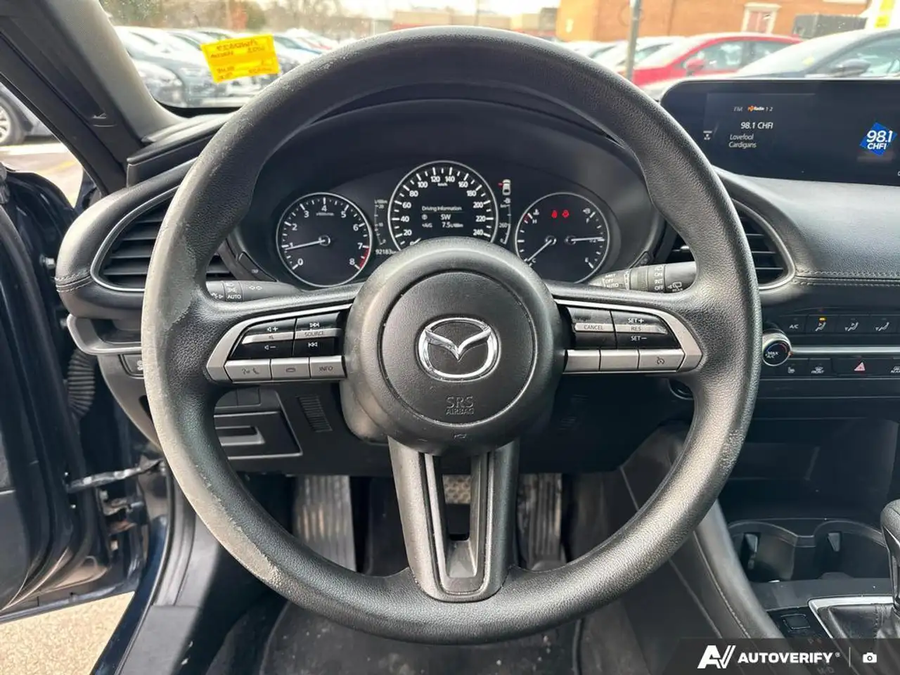 Mazda 3 снимка Mazda 3