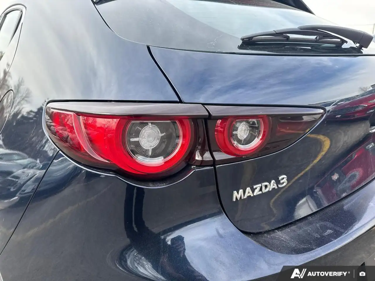 Mazda 3 снимка Mazda 3