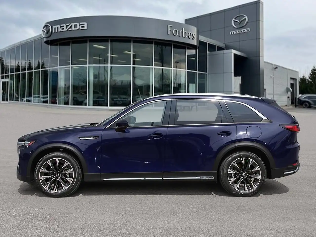 Mazda CX-90 PHEV снимка Mazda CX-90 PHEV