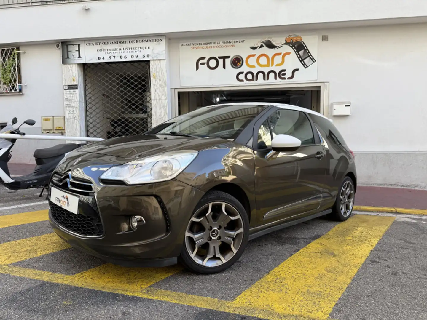 Citroen DS3 1.6 THP 155CH ULTRA PRESTIGE Brun - 1
