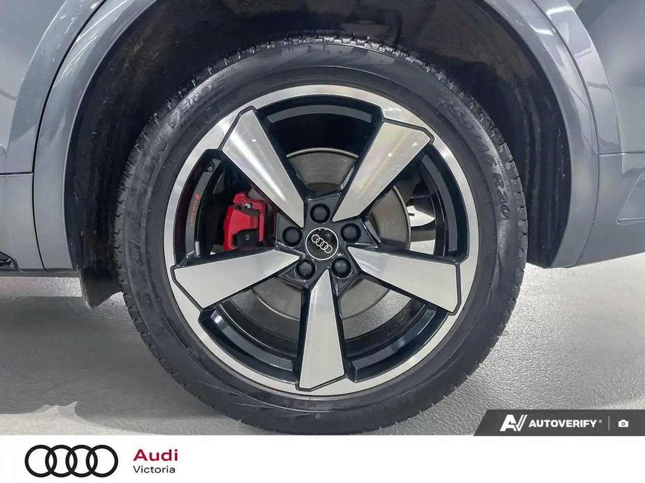 Audi Q5 photo Audi Q5